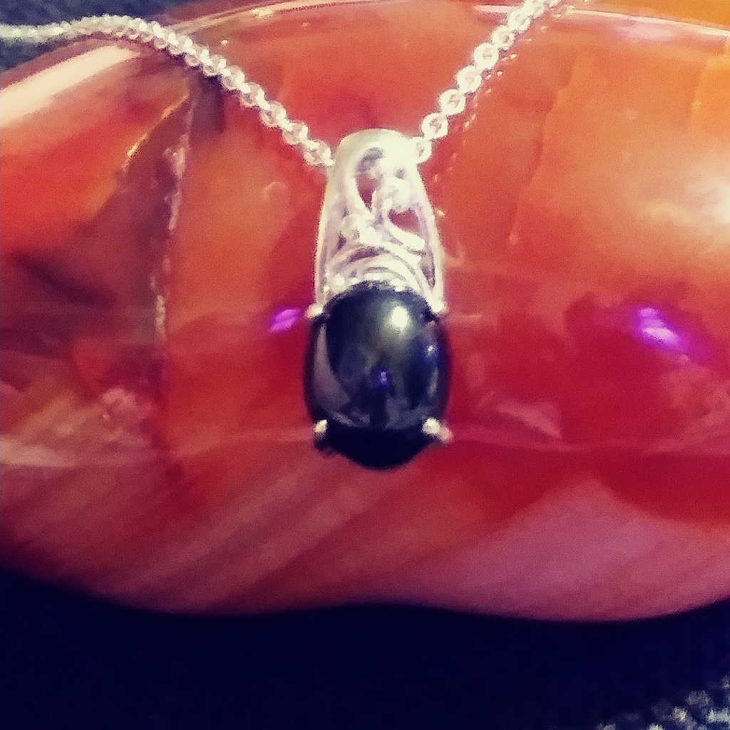 Nwt Black Star* Pendant, On 18